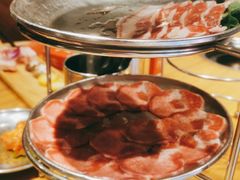 -青瓦炭韩潮烤肉(花园道店)