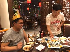 -亿诣蝎府炸酱面羊蝎子火锅(酷车小镇店)