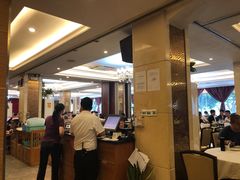 -万山楼海鲜酒家·二十三年老字号