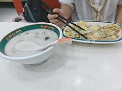 -禾师兄·布拉肠(一德路店)