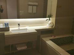 -兴芮温泉度假区