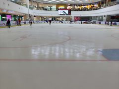 -全明星滑冰俱乐部(万象城店)