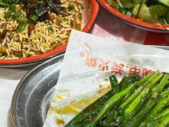 -老表记广西宵夜螺蛳鸭脚煲(东盟店)