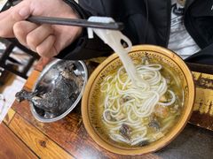 -正宗李家土鸡米线店