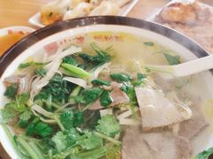 -小姜锅贴(凤凰街店)
