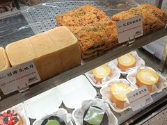 -君之狮子山·轻糖烘焙(松江印象城店)