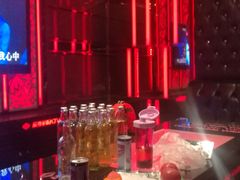 -蓝尊量贩(黄河路店)