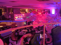 -巴特餐饮6加1音乐餐吧·新疆菜