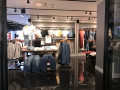 -Abercrombie & Fitch(天环广场店)