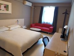 -白玉兰商务酒店(沈阳陆军总院店)