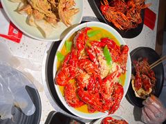 -沪小胖·小龙虾·蓝龙王(八佰伴店)