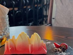 梅里雪山-候鸟咖啡(前门店)