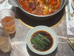 -禄婶鸡煲·打边炉