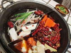-贰回巷火锅馆(钟楼店)