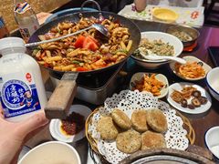 -富正毅三下锅·湘西韵味(天门山索道店)