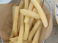 -必胜客(大坪英利店)