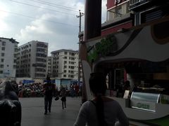 -解放路步行街                