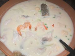 -佬麻雀·新湘菜(珠海金发购物中心店)