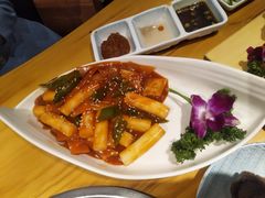 -唯成•韩国炭火烤肉 유성고기