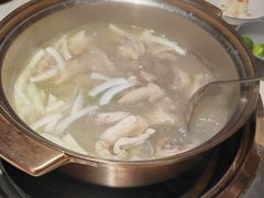 -喃喃椰·糟粕醋·椰子鸡火锅(七堡花园店)