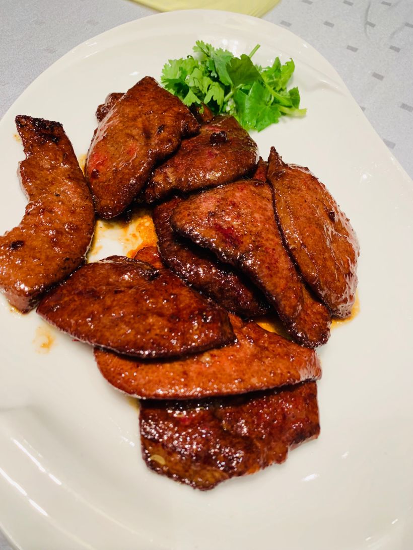 在磐基中心的5楼    「香煎猪肝」挺下饭的,而且很香,可以配着吃下