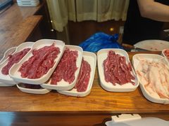 -天成·潮州牛肉脆肉鱼生蚝自助火锅