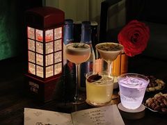 -简奥斯汀·赫本酒吧