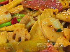 -王府井百货(中州中路店)