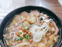 -阿芬卤面(花巷店)