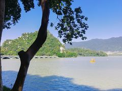 -星湖旅游景区七星岩