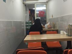 -八哥酸辣粉(大中路步行街店)