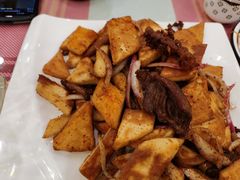 馕炒烤肉-巴依老爷新疆美食(清华东门店)