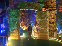 -泰安地下龙宫景区