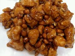 -金牌餐厅·天津菜·八珍豆腐·老爆三(瓷房子店)