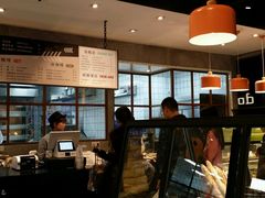 -Dough&Joe团憩(瑞虹天地月亮湾店)