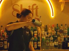 -Shift cocktail bar鸡尾酒吧