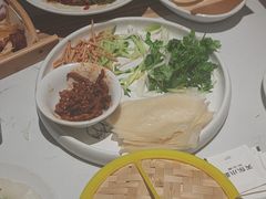 -关东小磨东北菜(漕河泾印象城店)