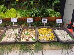 -川骄海鲜自助(王府井奥莱UP TOWN店原世界之花店)