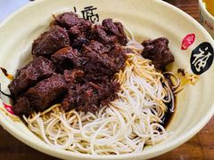 红烧牛肉面-旺泉餐饮店·清真牛肉面馆