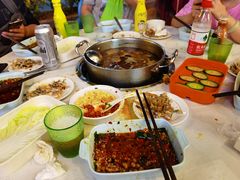 -蛙两只美蛙鱼头火锅(恒茂店)