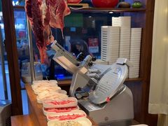 -天成·潮州牛肉脆肉鱼生蚝自助火锅