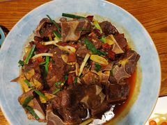 -蒙艾里民族传统菜蒙餐