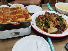 -鲁南仔·滕州炒鸡(经三路店)