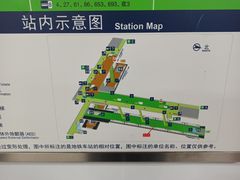 -白石桥南(地铁站)