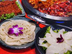 -谭鸭血老火锅(漳州路店)