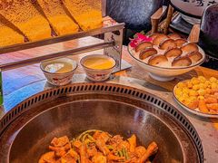 -山河屯铁锅炖·非遗东北菜(南山店)