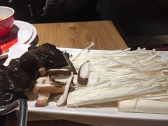 -牛很鲜潮汕牛肉火锅(朝晖路店)