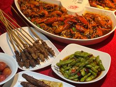 -龙巢盱眙龙虾·牛蛙·烧烤宵夜(八卦岭店)