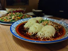-临界音乐酒馆·小龙虾·江湖菜(华熙LIVE·鱼洞店)