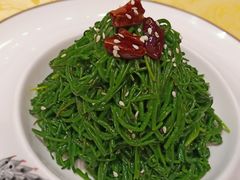 炝拌草原沙葱-德乐海蒙餐